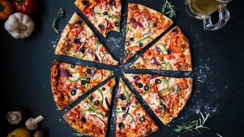 hoy se celebra el 8º aniversario de la pizza más cara de la historia